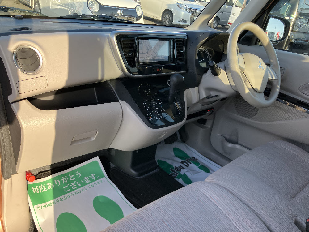 ミツビシ　ｅｋスペース　G2枚目