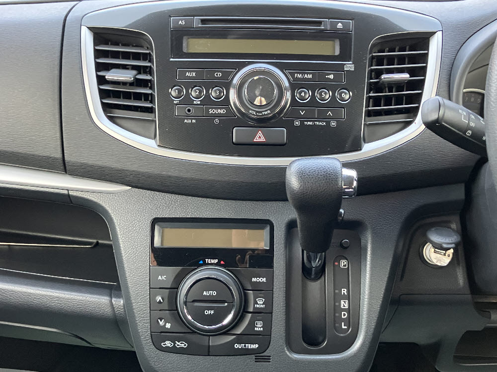 マツダ　フレア　カスタムスタイル　XS5枚目