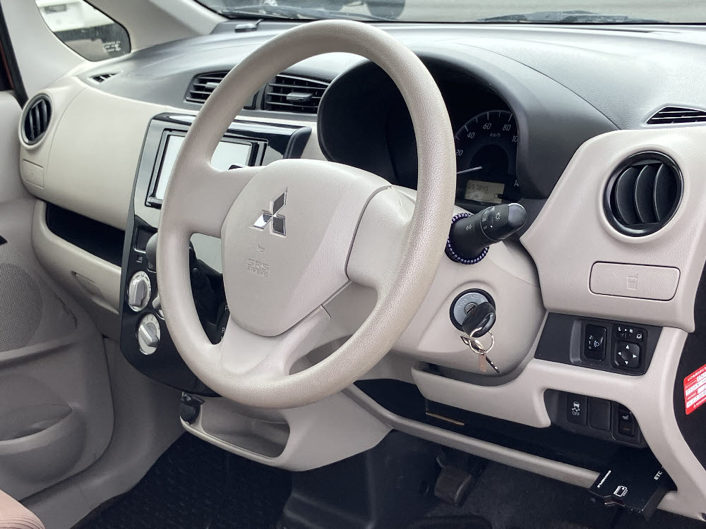 ミツビシ　ｅＫワゴン　E3枚目