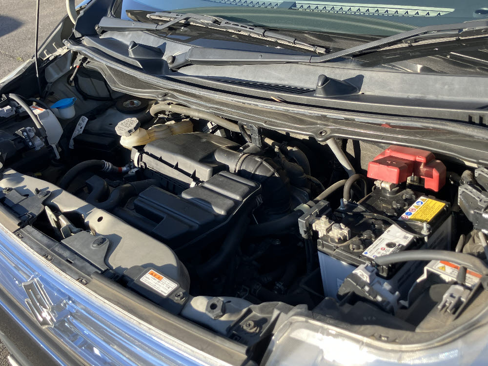 スズキ　ワゴンＲスティングレー　X 19枚目