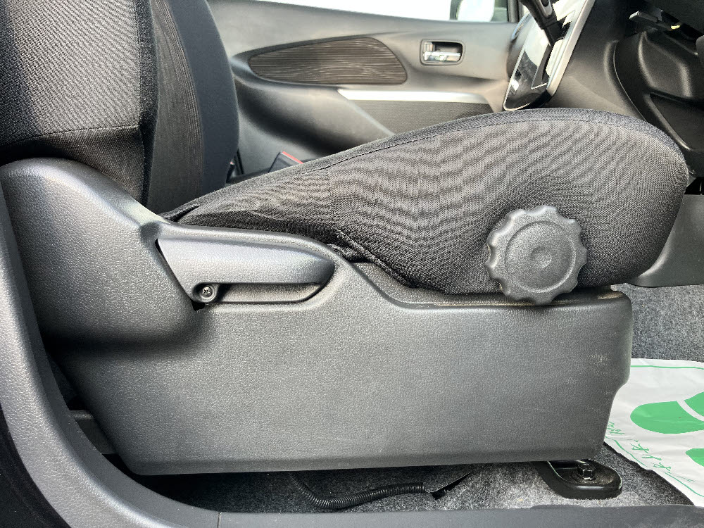 ミツビシ　ｅＫカスタム　G12枚目