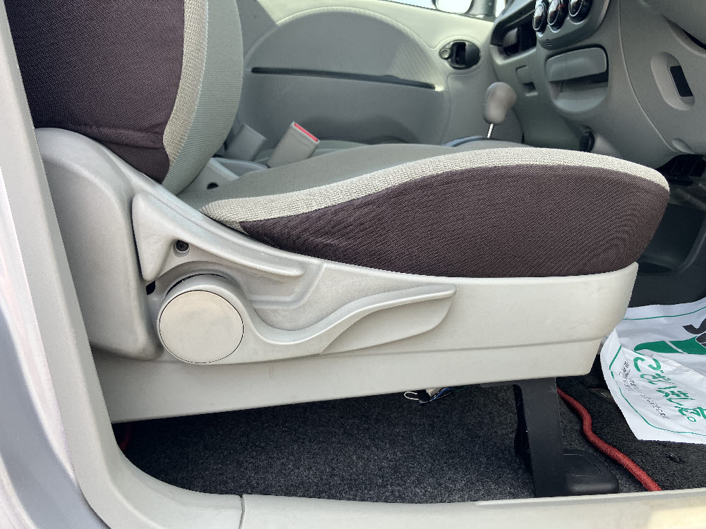 ミツビシ　ⅰ　ブルームエディション13枚目