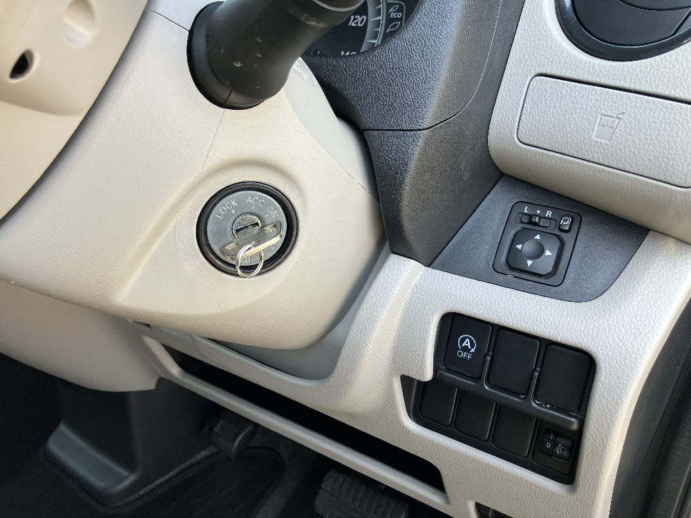 ミツビシ　ｅｋスペース　E11枚目