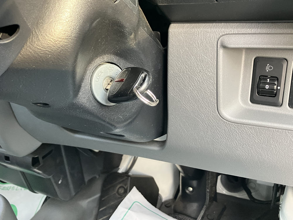 ニッサン　クリッパー　バン DX9枚目