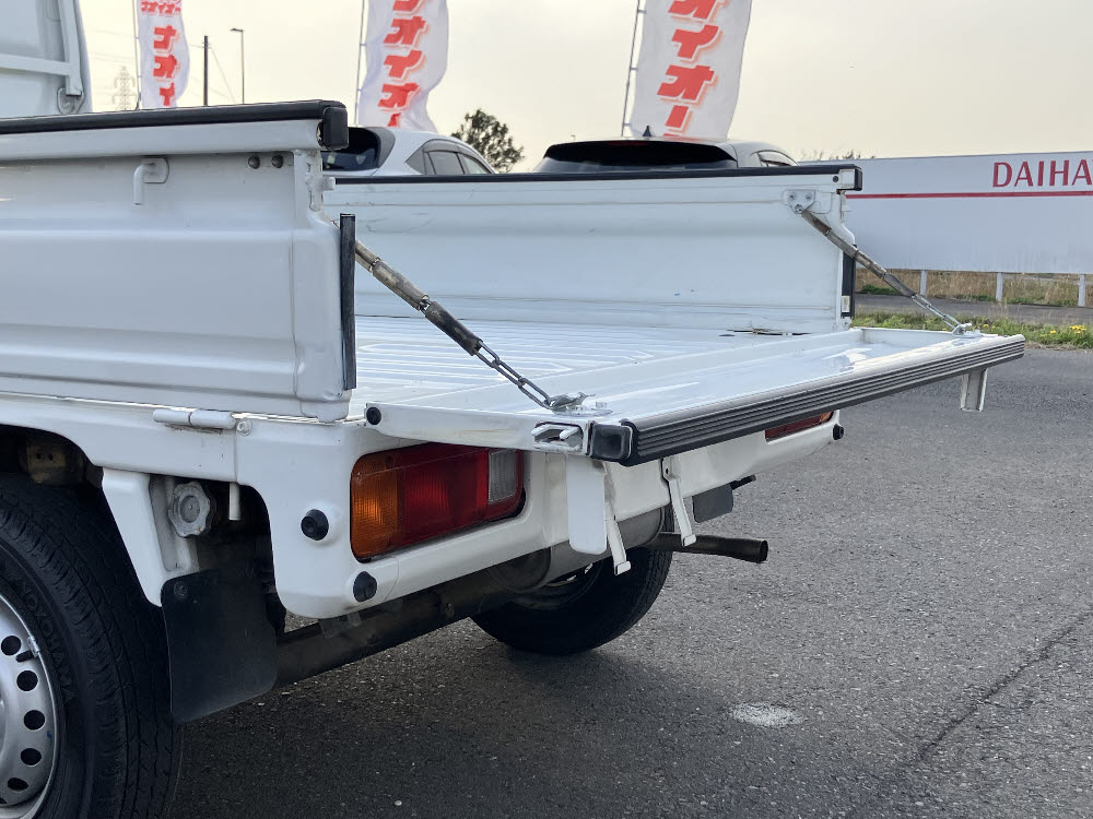 ホンダ　アクティ　SDX 5MT AC PS PW18枚目