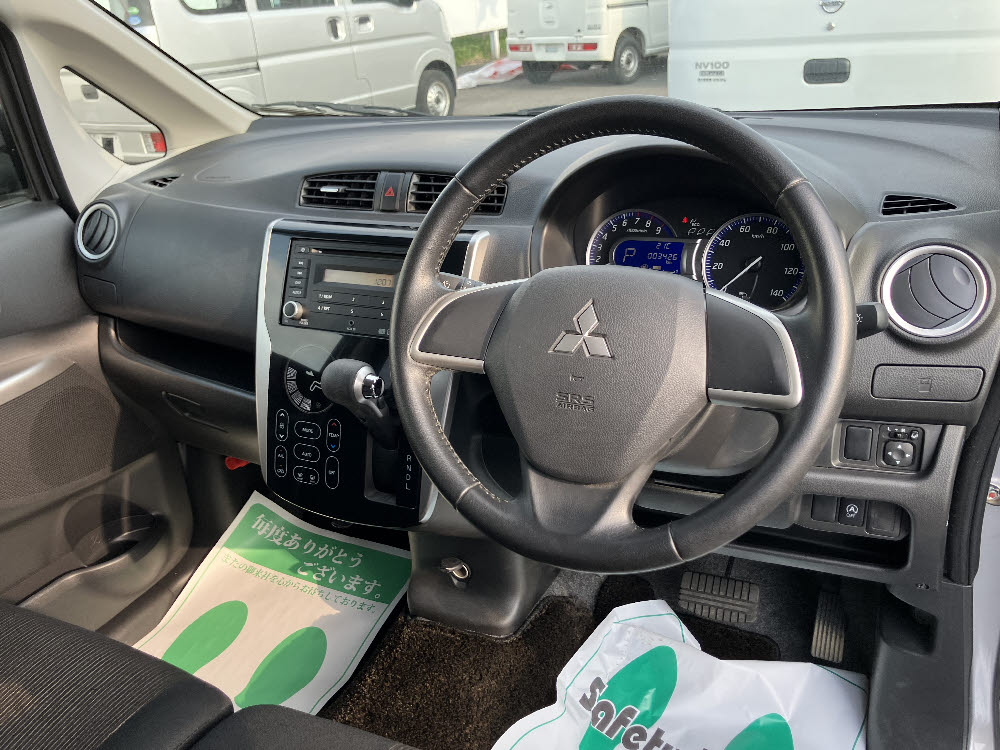 ミツビシ　ｅＫカスタム　G3枚目