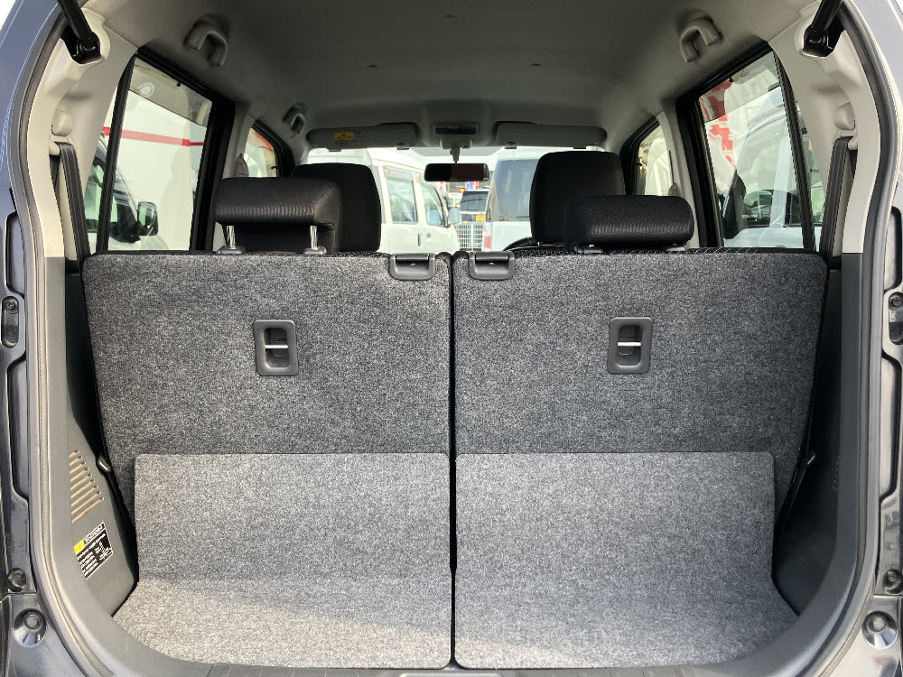 スズキ　ワゴンＲスティングレー　T17枚目