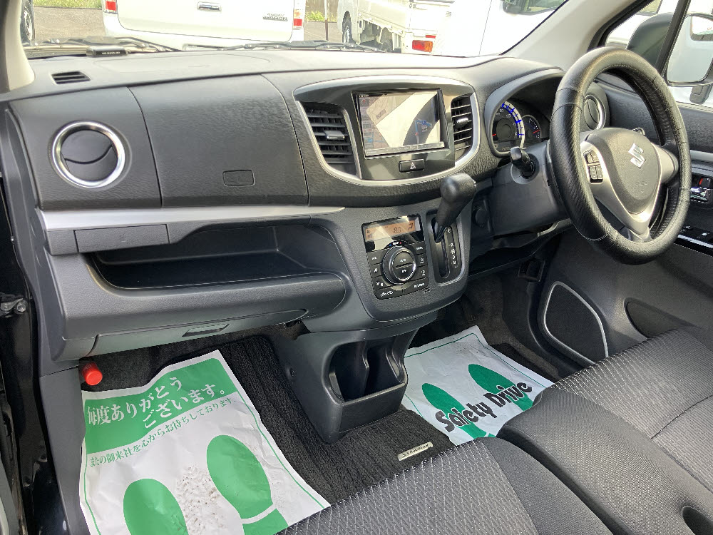 スズキ　ワゴンＲスティングレー　T2枚目