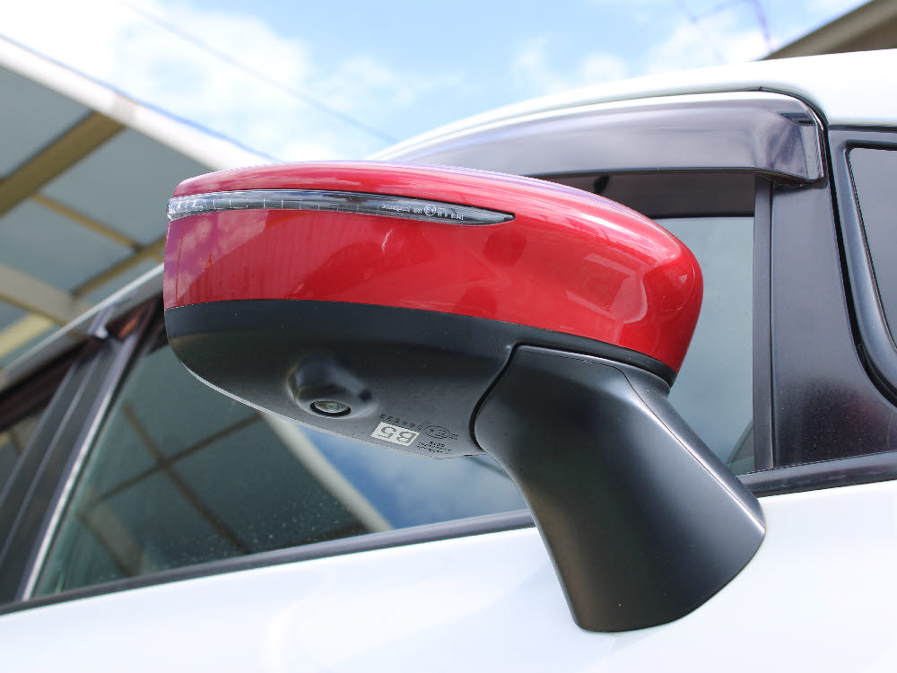 ニッサン　ノートe-POWER　ニスモS11枚目