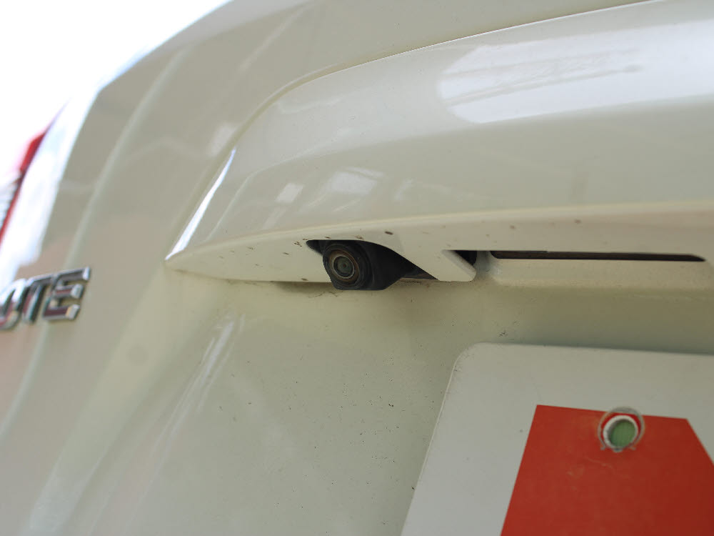 ニッサン　ノートe-POWER　ニスモS13枚目