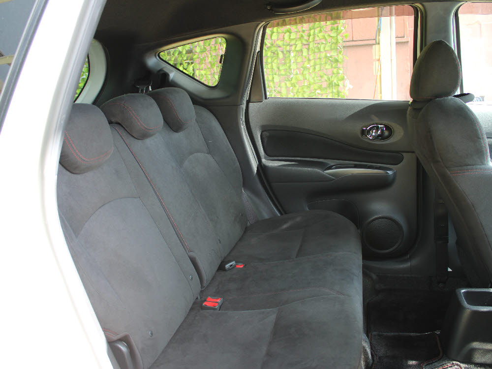 ニッサン　ノートe-POWER　ニスモS15枚目