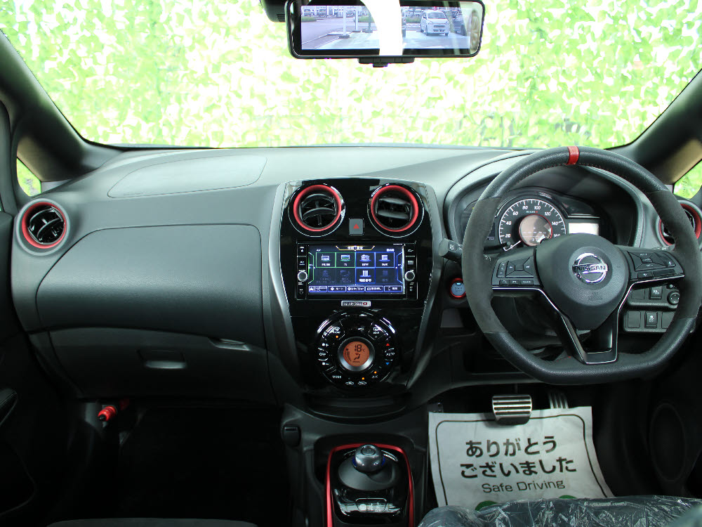 ニッサン　ノートe-POWER　ニスモS17枚目