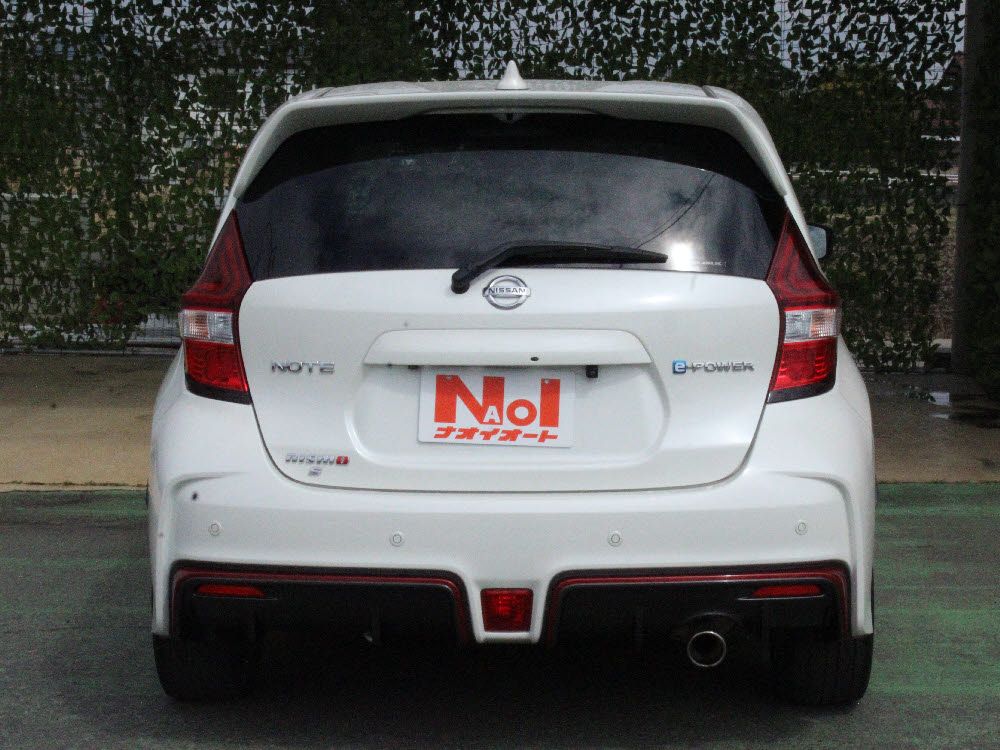 ニッサン　ノートe-POWER　ニスモS5枚目