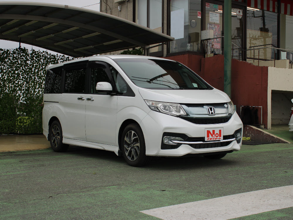 ホンダ　ステップワゴン　スパーダ　ホンダセンシング2枚目