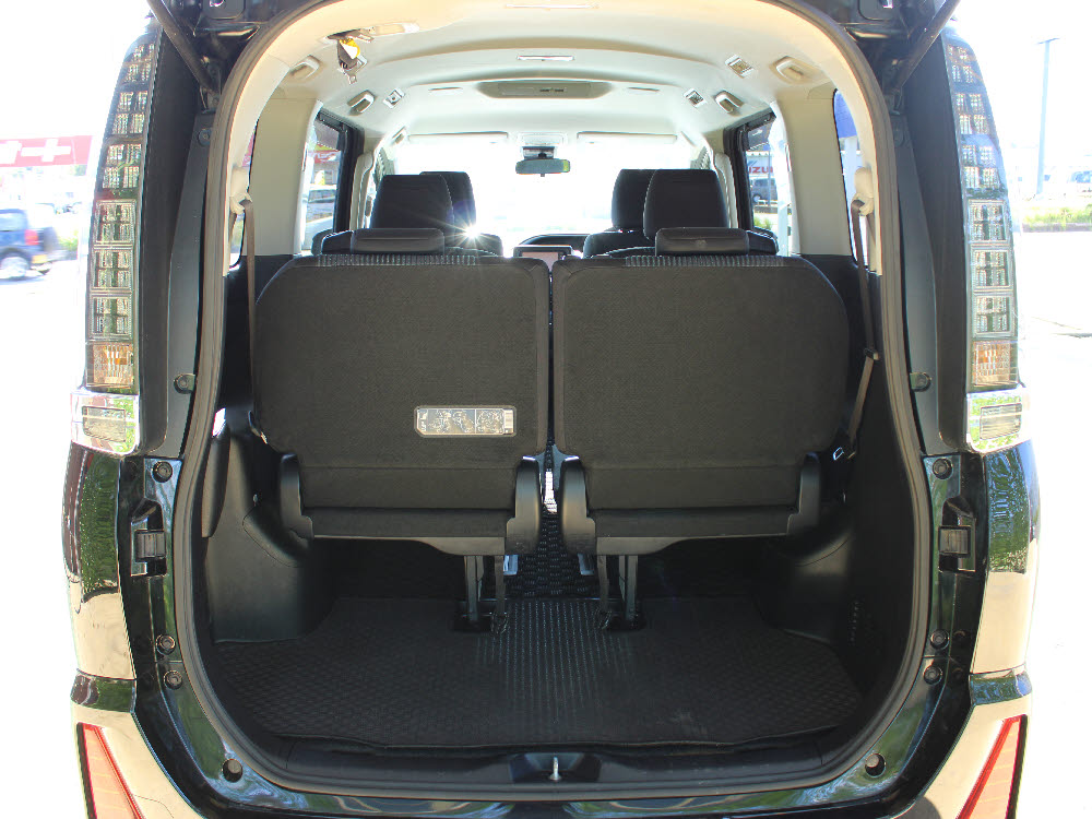 トヨタ　ヴォクシー　ZS 煌　46商談14枚目