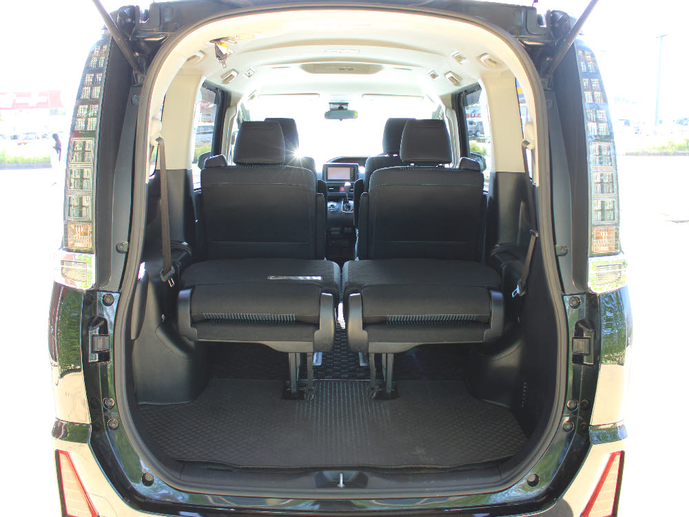 トヨタ　ヴォクシー　ZS 煌　46商談15枚目