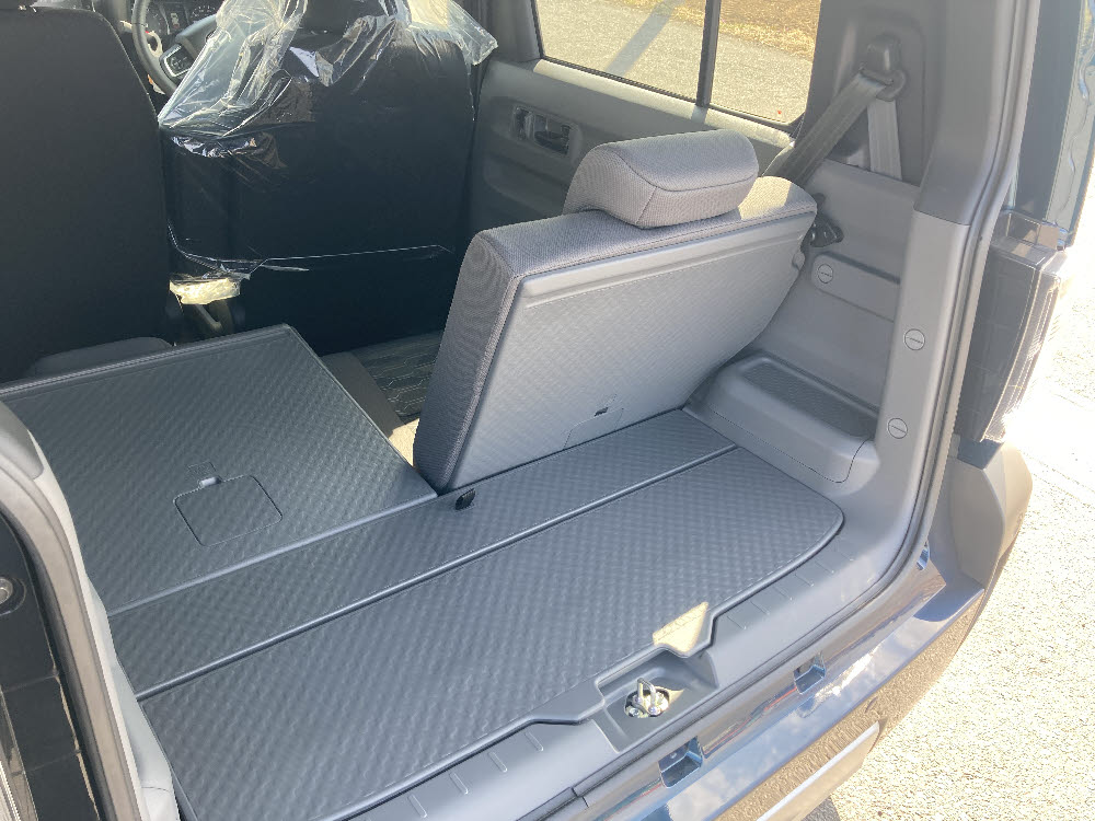 ダイハツ　タフト　Gクロムベンチャー　9DO　9枚目