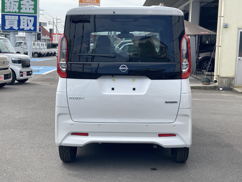 ニッサン　ルークス　X　4枚目