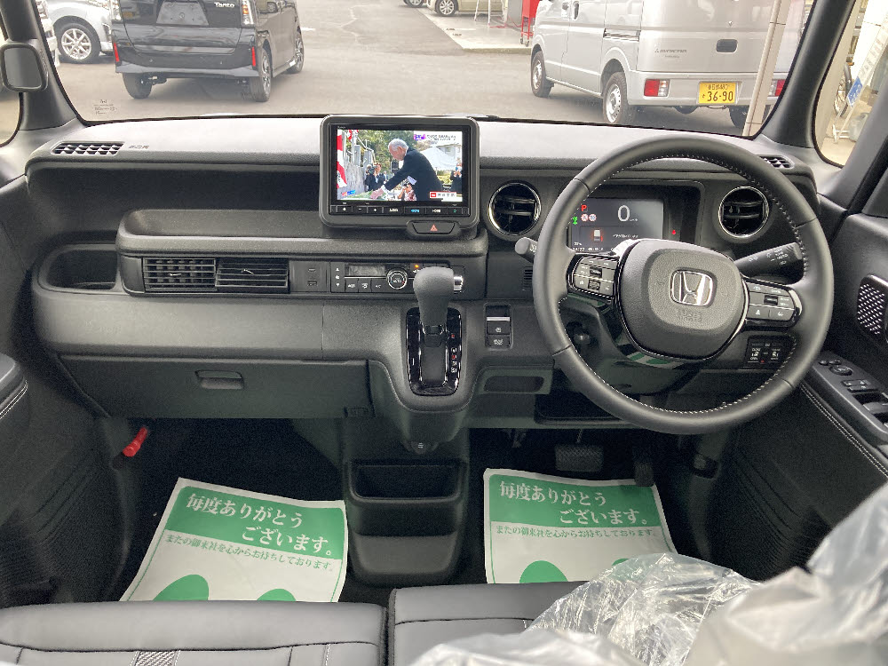 ホンダ　N BOXカスタム　コーディネートスタイル 8インチナビ12枚目
