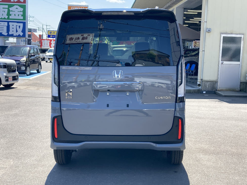 ホンダ　N BOXカスタム　コーディネートスタイル 8インチナビ4枚目