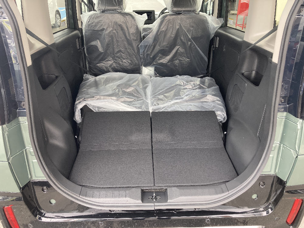 ミツビシ　デリカミニ　G10枚目