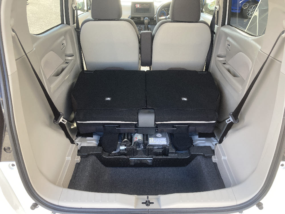 ニッサン　デイズ　B10枚目