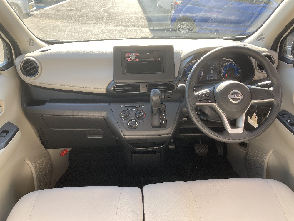 ニッサン　デイズ　B12枚目