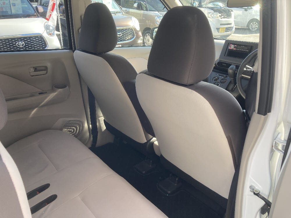 ニッサン　デイズ　B13枚目