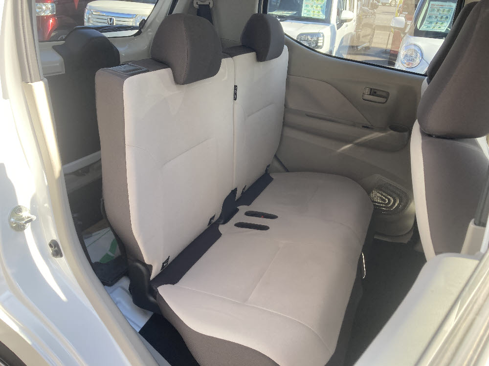 ニッサン　デイズ　B14枚目