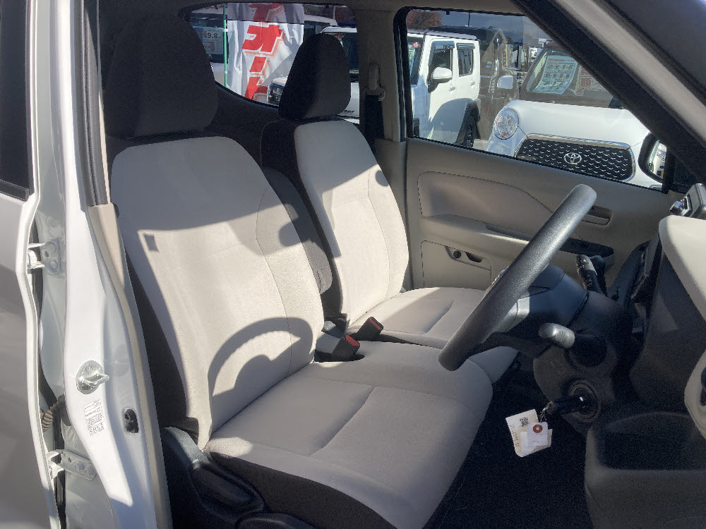 ニッサン　デイズ　B15枚目