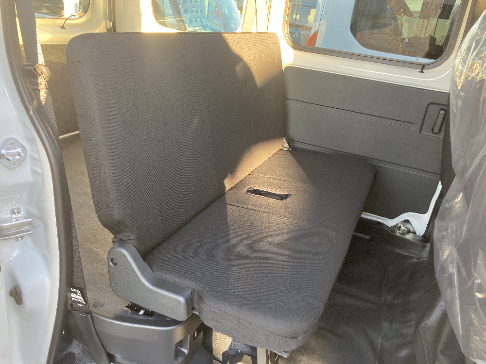 ダイハツ　ハイゼットカーゴ　デラックス10枚目