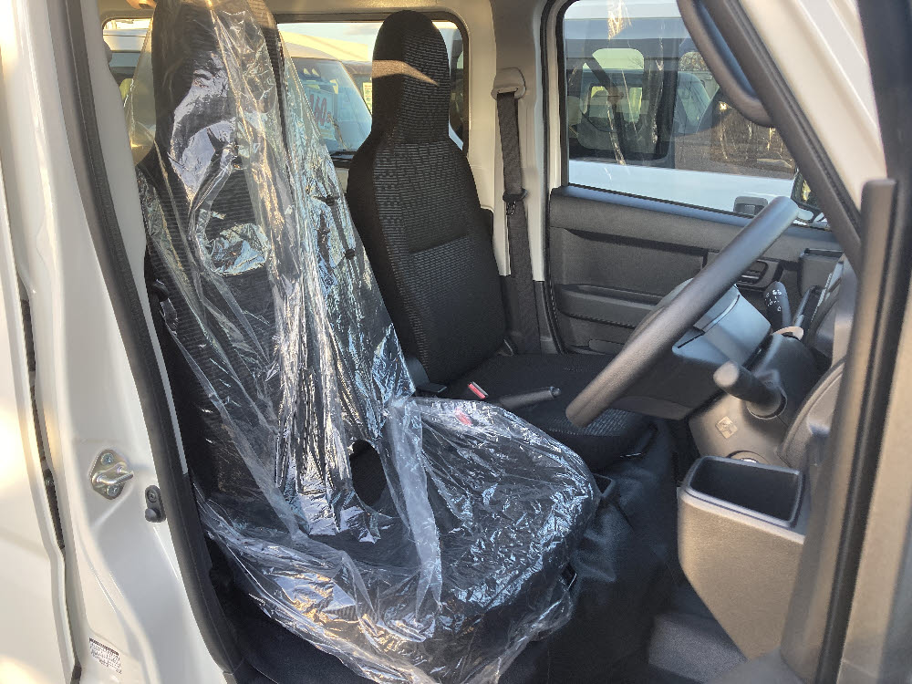 ダイハツ　ハイゼットカーゴ　デラックス12枚目