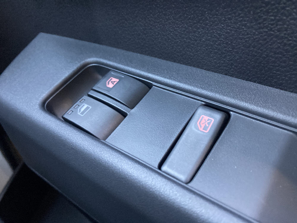 ダイハツ　ハイゼットカーゴ　デラックス19枚目