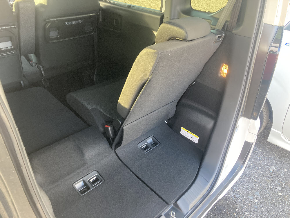 ホンダ　Ｎ ＢＯＸカスタム　ベース（純正8インチナビ）13枚目