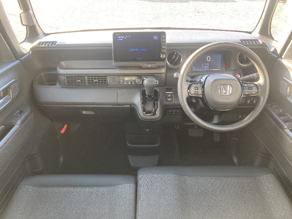 ホンダ　Ｎ ＢＯＸカスタム　ベース（純正8インチナビ）8枚目