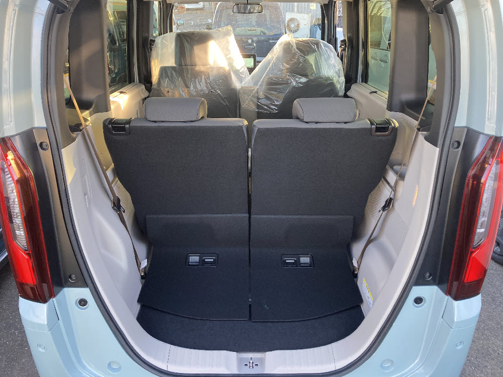 ホンダ　Ｎ ＢＯＸ　8インチナビ(VXM-245ZFEi)8枚目