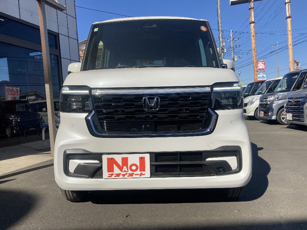 ホンダ　Ｎ ＢＯＸカスタム　8インチナビ1枚目