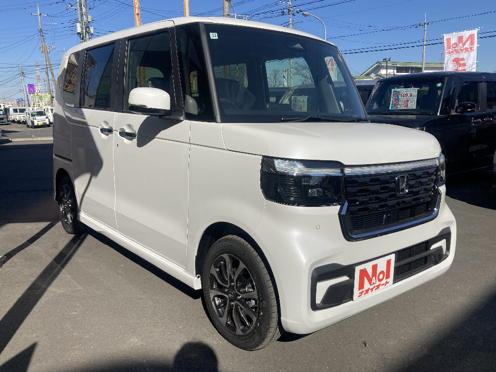 ホンダ　Ｎ ＢＯＸカスタム　8インチナビ2枚目