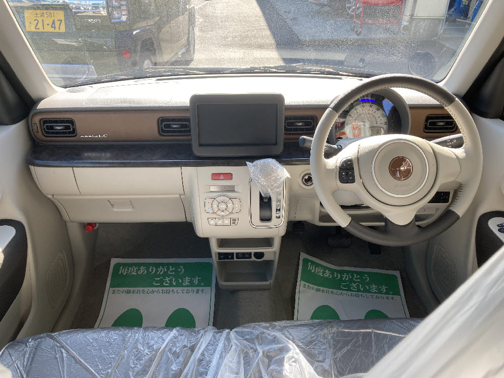スズキ　ラパン　LC-X　2WD9枚目