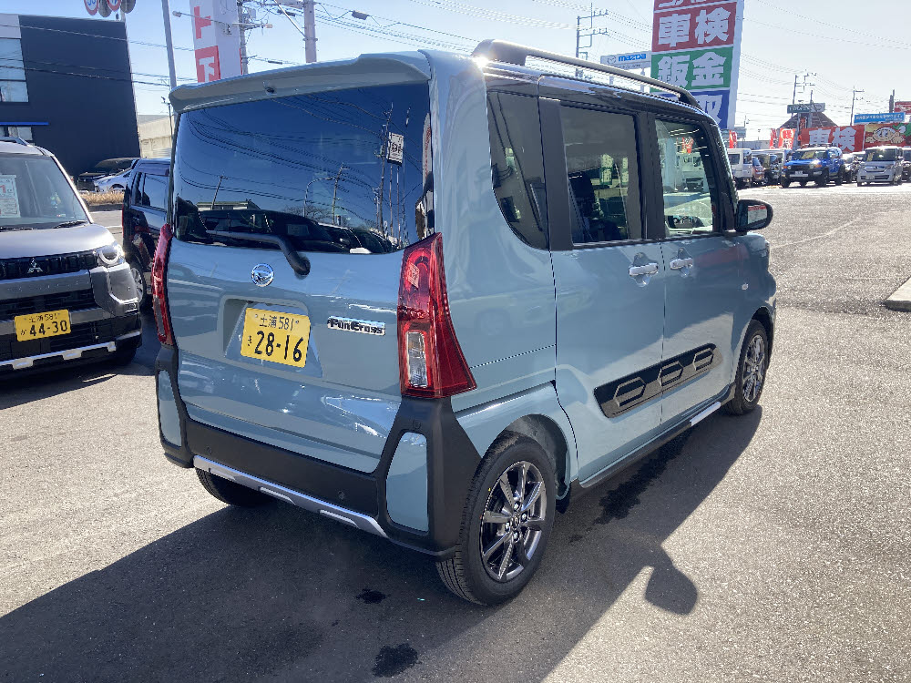 ダイハツ　タントファンクロス　DA付4枚目