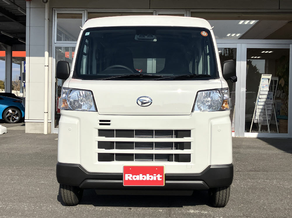 ダイハツ　ハイゼットカーゴ　デラックス　CVT1枚目