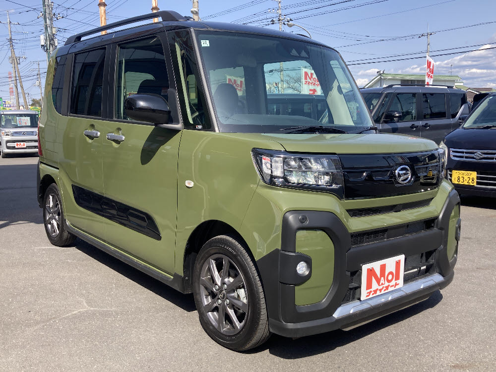 ダイハツ　タントファンクロス　2枚目