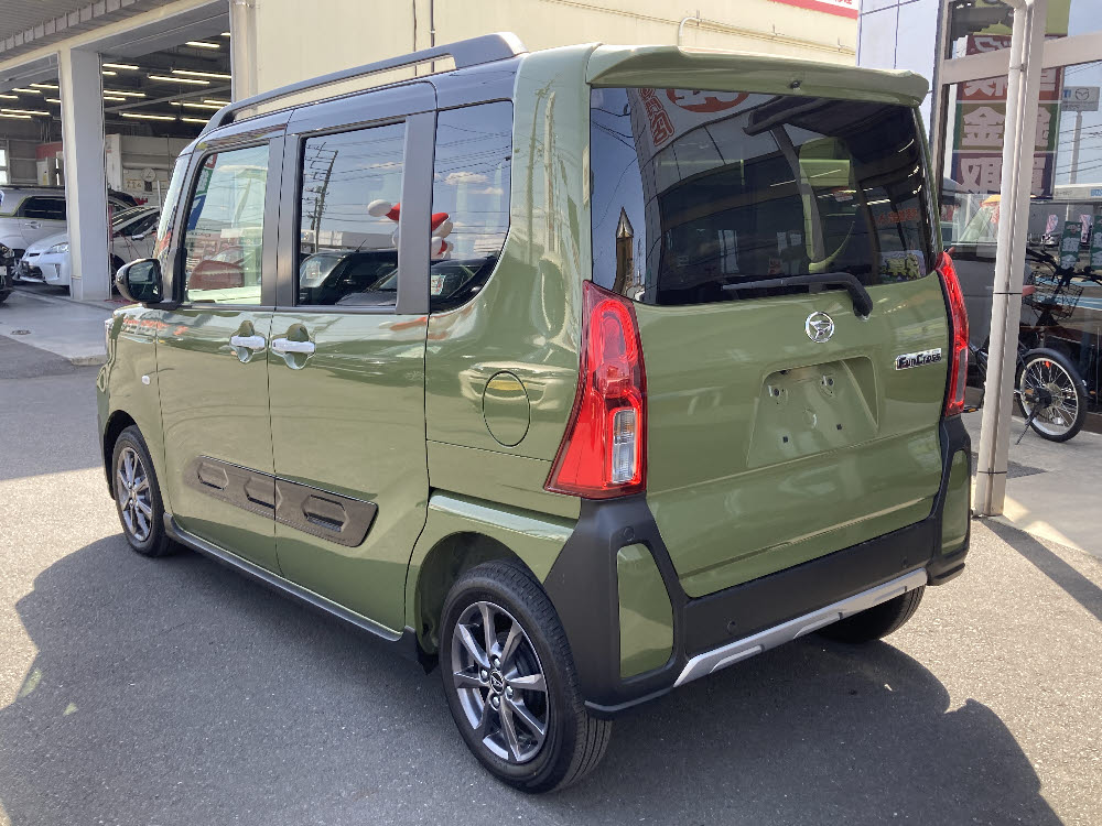 ダイハツ　タントファンクロス　6枚目