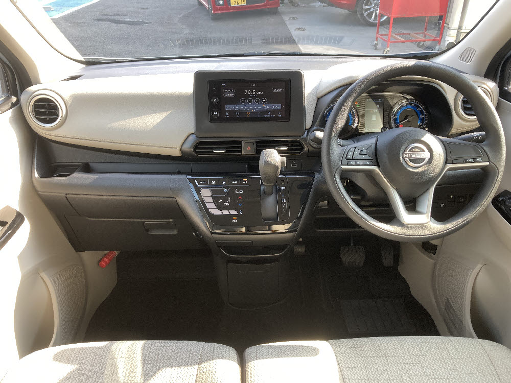 ニッサン　デイズ　X10枚目