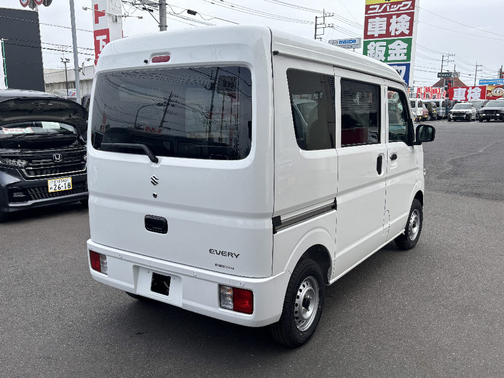 スズキ　エブリィバン　PAリミテッド2WD　AT4枚目
