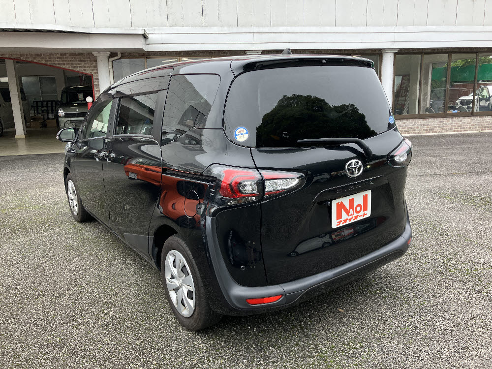 トヨタ　シエンタ　ファンベースG4枚目