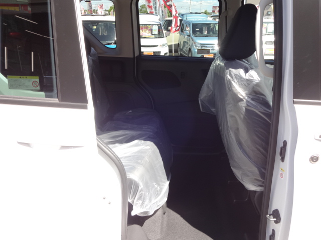 ニッサン　ルークス　ハイウェイスターX10枚目