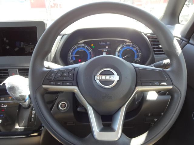 ニッサン　ルークス　ハイウェイスターX14枚目