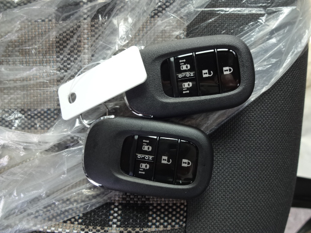 ホンダ　Ｎ ＢＯＸ ＪＯＹ 8インチDO16枚目