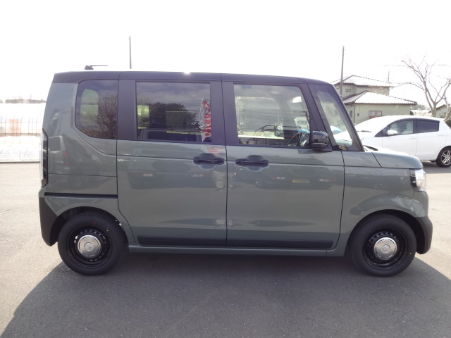 ホンダ　Ｎ ＢＯＸ ＪＯＹ 8インチDO3枚目